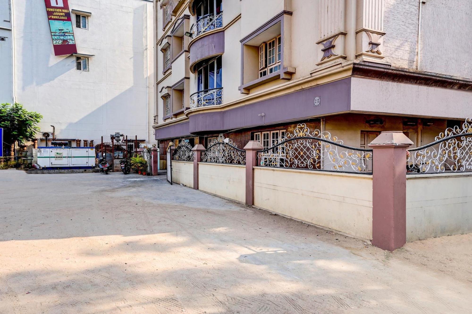 Hotel O Kennedy Nagar Near Railway Station Formerly Jayalakshmi Residency Tirupati Exterior photo